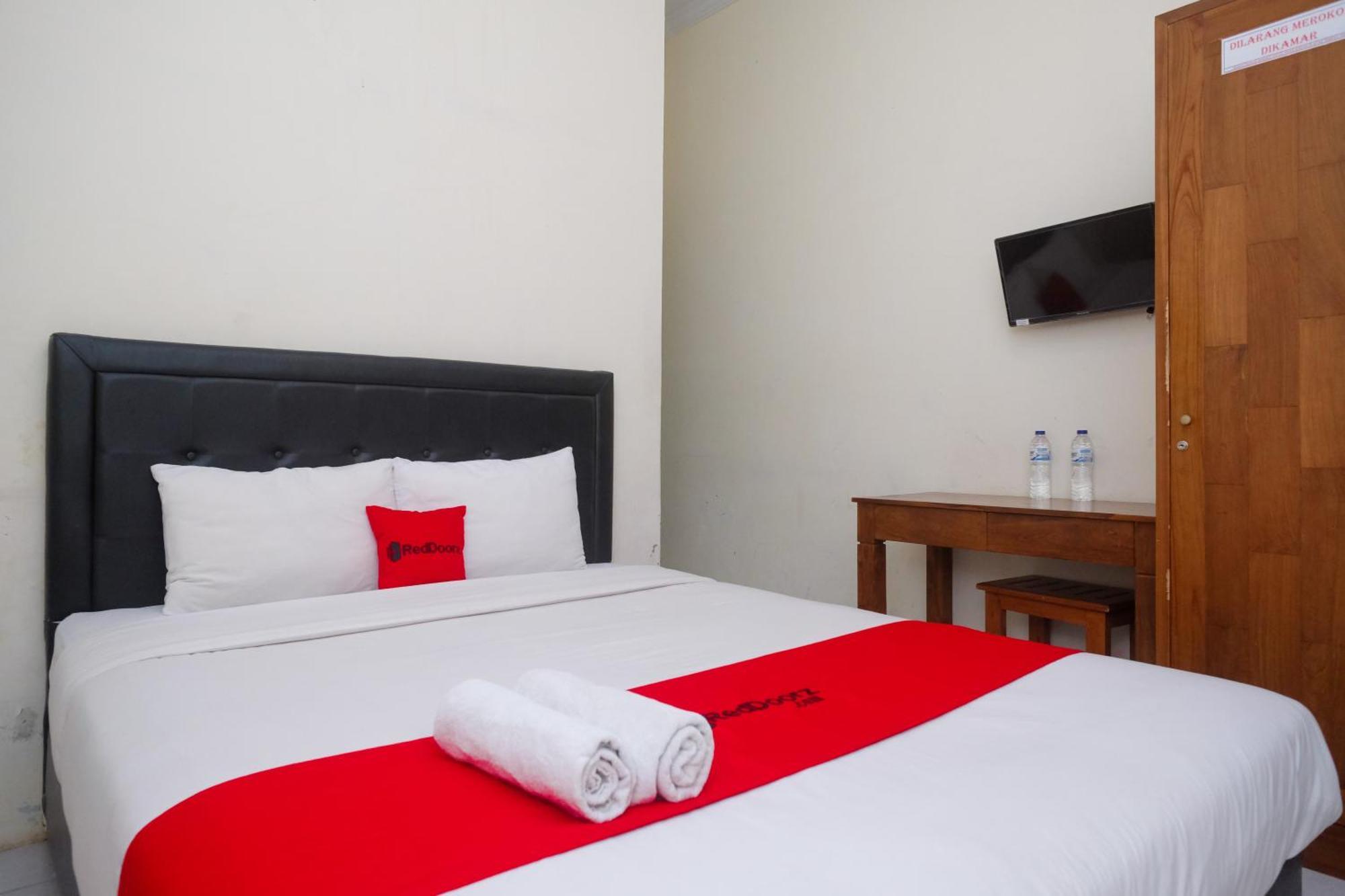 Reddoorz Syariah Near Pakuwon Mall Jogja Kejayan Экстерьер фото