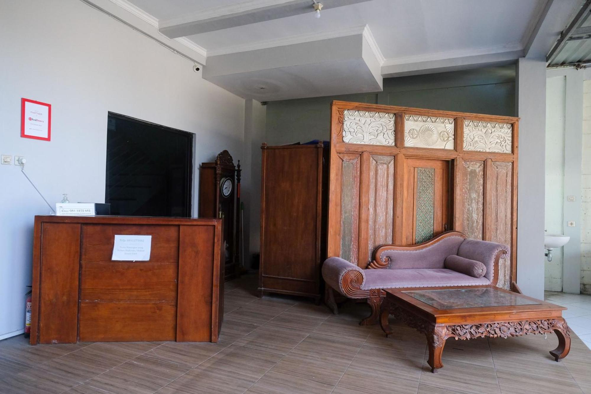Reddoorz Syariah Near Pakuwon Mall Jogja Kejayan Экстерьер фото
